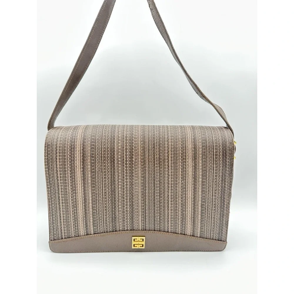 Givenchy vintage shoulder